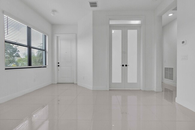 5501 Santa Rosa Ln