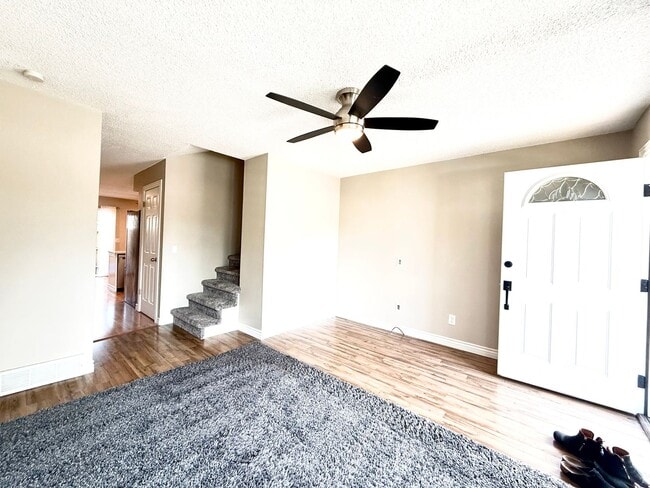 Photo - Updated 2 bed/2.5 bath townhome in Bear Creek
