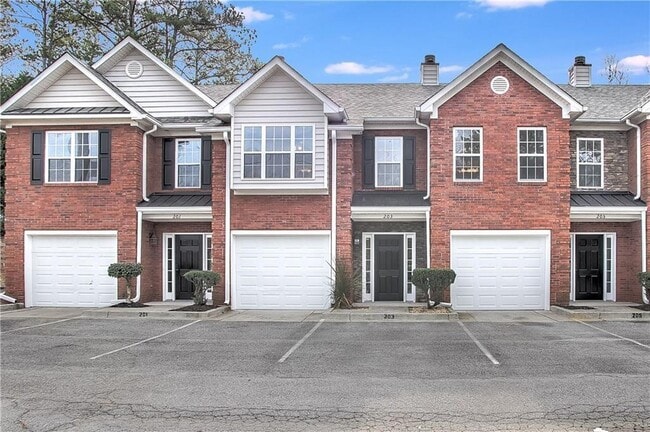 Photo - 203 Morris Ln