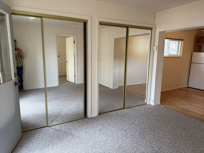 Photo - 2910 Junction St