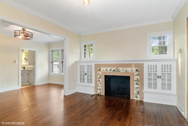 Photo - 28W456 Batavia Rd