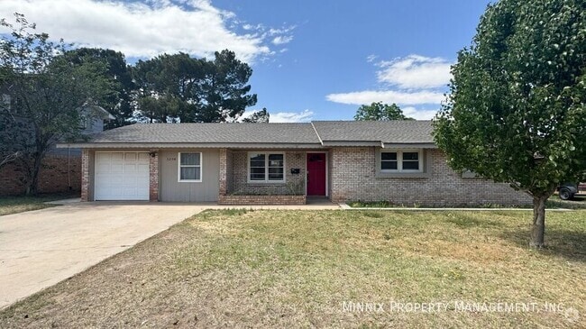 Building Photo - 3204 W Dengar Ave Rental