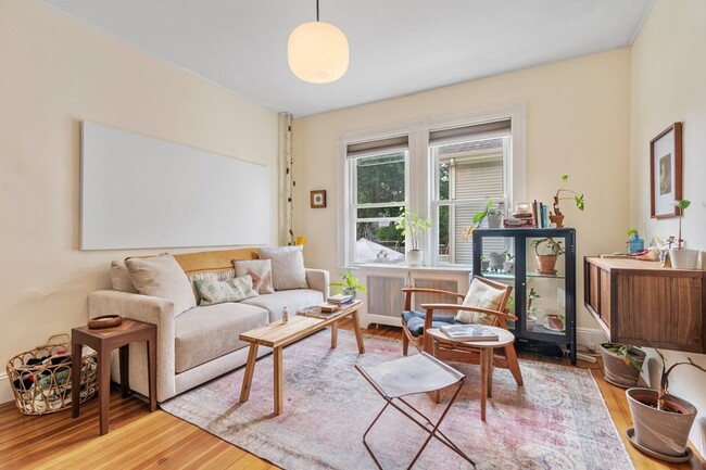Photo - 14 Ardale St Unit 1