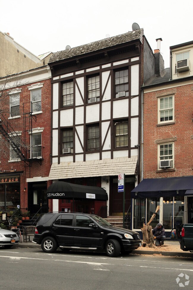 Primary Photo - 531 Hudson Street