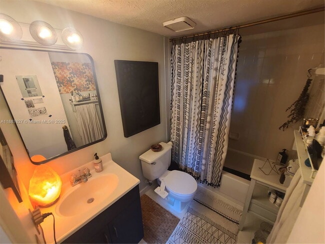 Photo - 1305 Drexel Ave Unit 206