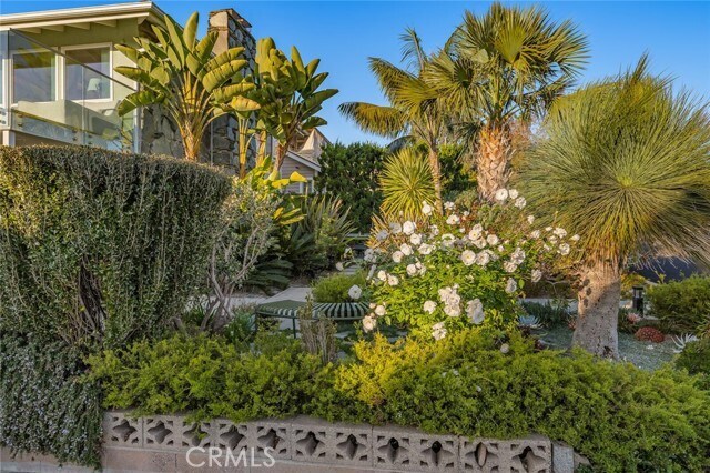 Photo - 372 Locust St