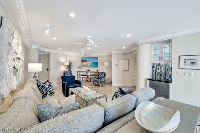 Photo - 4041 Gulf Shore Blvd N Unidad 703