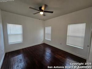809 Elmwood Dr