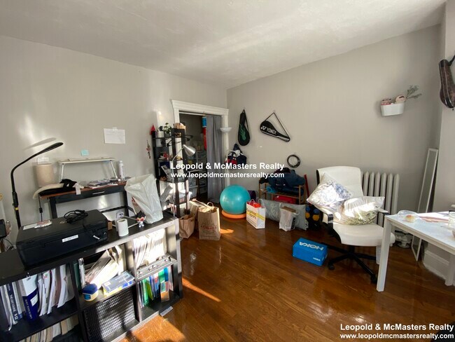 Photo - 368 Riverway Unidad 20