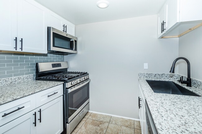 Photo - Chateau Lake Terrace