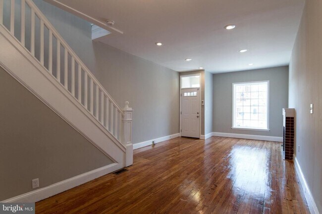Photo - Charming 2 Bedroom/2.5 Bathroom Townhome in Patterson Neighborhood, MD!