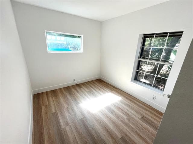 Photo - 918 W Eighth St Unit 2