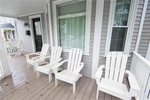 20 Carroll Ave
