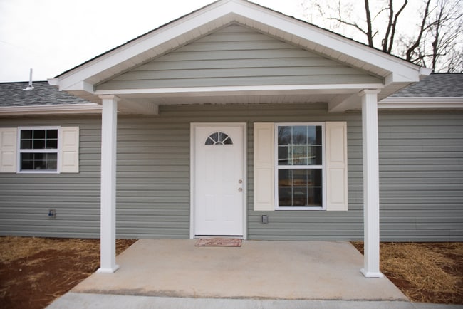 Photo - 6418 Dunn Rd