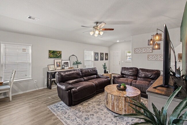 1974 Hidden Cedar Dr