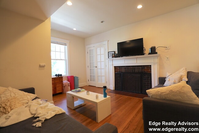 Photo - 45 Radnor Rd