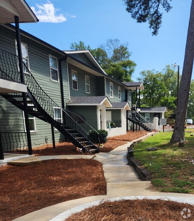 Building Photo - Columbia Rising Apartments