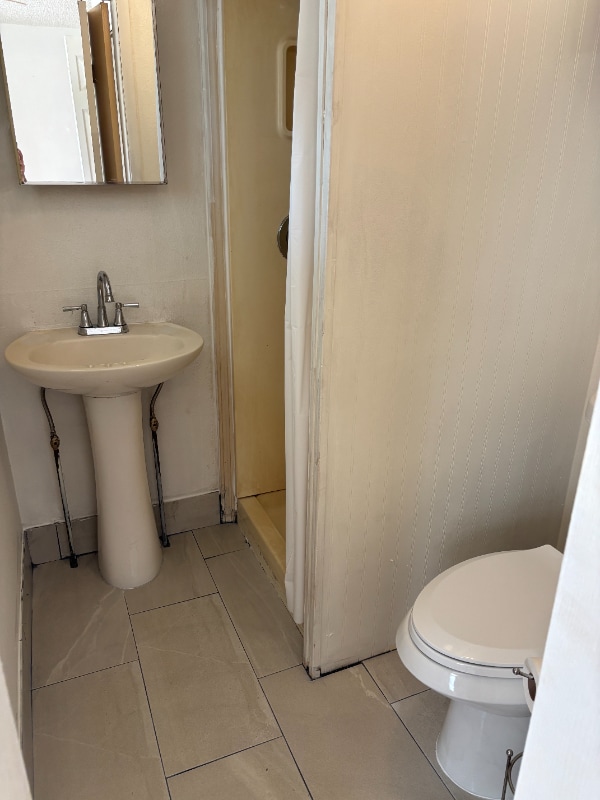 Photo - 141 Fairview Ave Unit 4