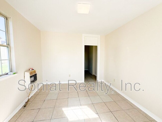 Photo - 2215 N Galvez St