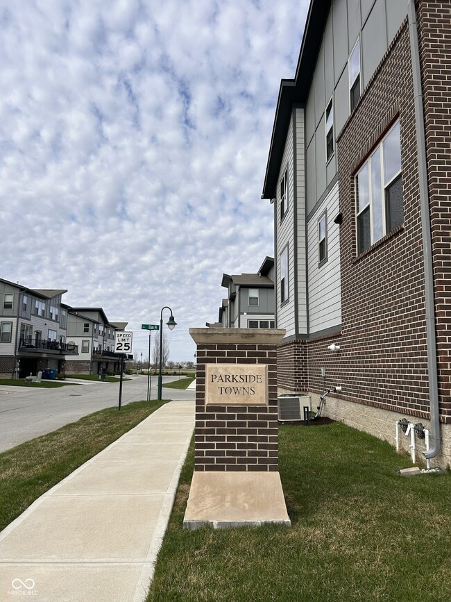 Photo - 13486 Elias Pl