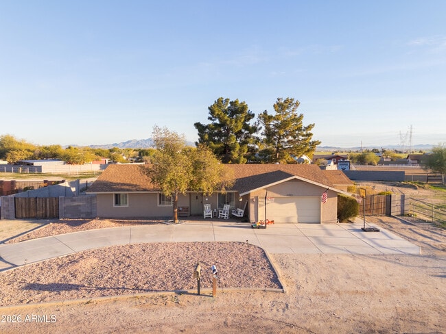 Building Photo - 2421 S 221st Ave