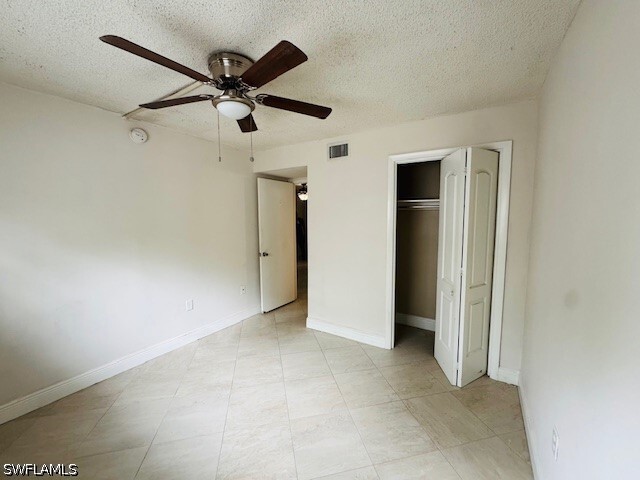 Building Photo - 3325 Arpt Rd S Unit J3
