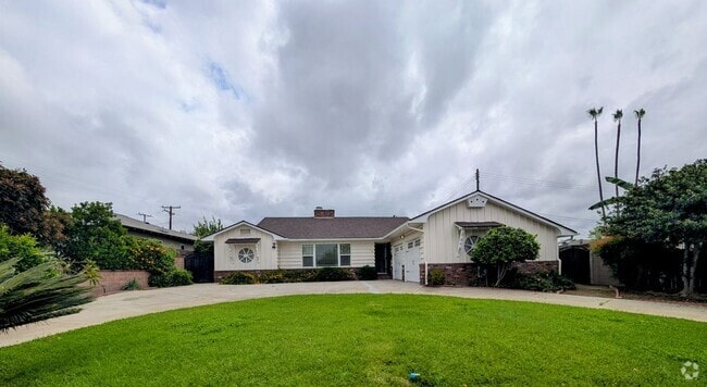 Building Photo - 1308 Claremont Pl Rental