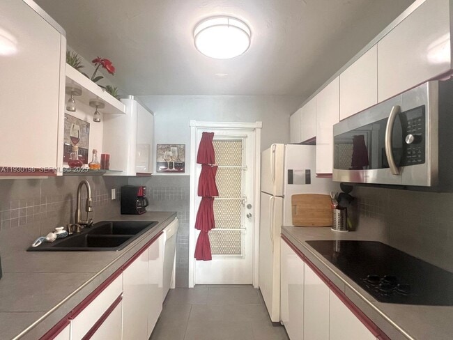 Photo - 2200 Diana Dr Unidad 306