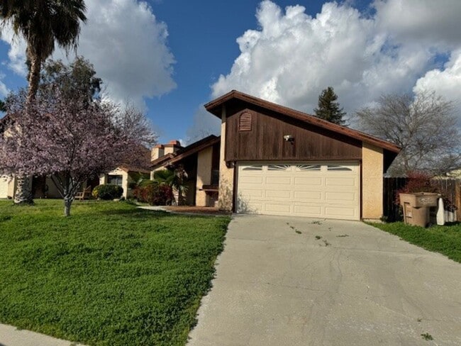 Building Photo - 3512 Snowflake Ct