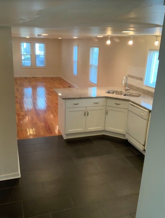 Photo - 4714 N Springfield Ave Unit 1