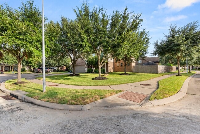 Photo - 25915 Lockspur Ct