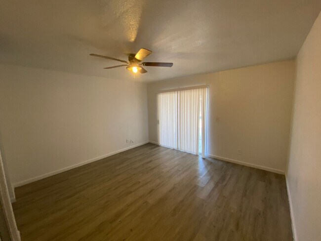 Photo - Charming 2 Bedroom, 1 Bathroom with private carport