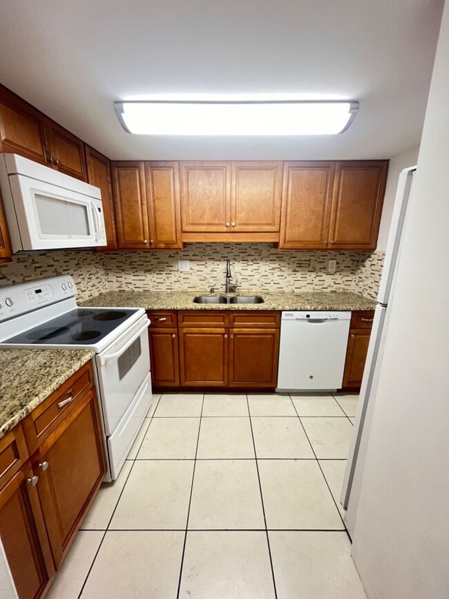 Photo - Nice 1/1 apartment - move in now no rent till January