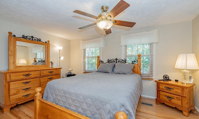 Photo - 8505 Golden Ridge Ct