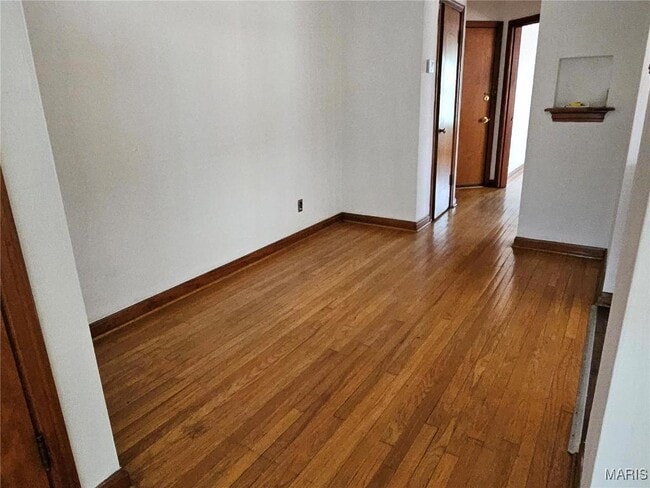 Photo - 5315 Jamieson Ave Unit 2N