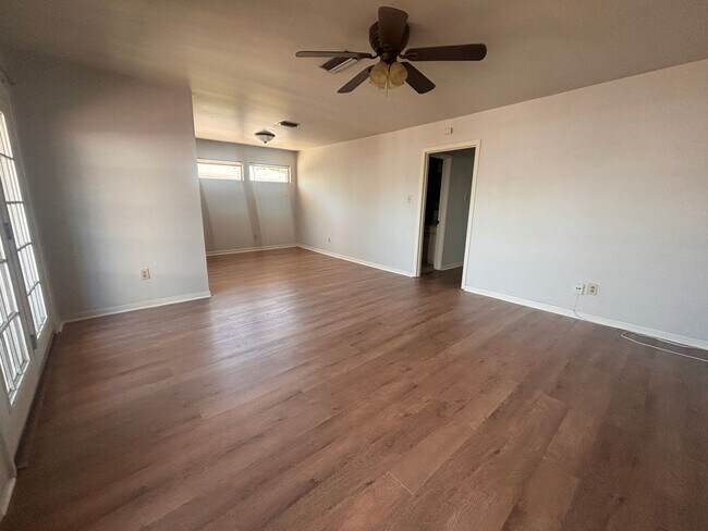 Photo - 5618 B St Unidad apt. 1