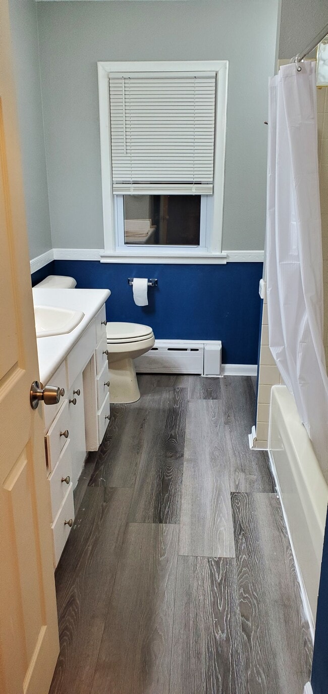 Photo - 425 97th Ave NW