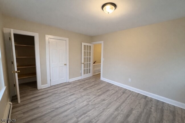 Photo - 326 Mercer Ave