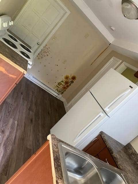 Photo - 471 W 3rd St