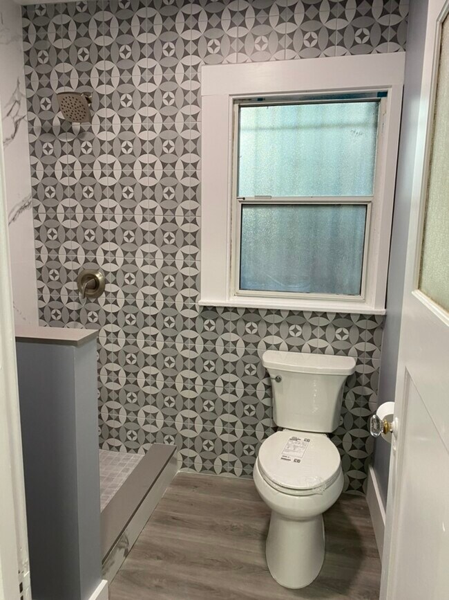 Photo - 2421 Hilgard Ave Unit 2421