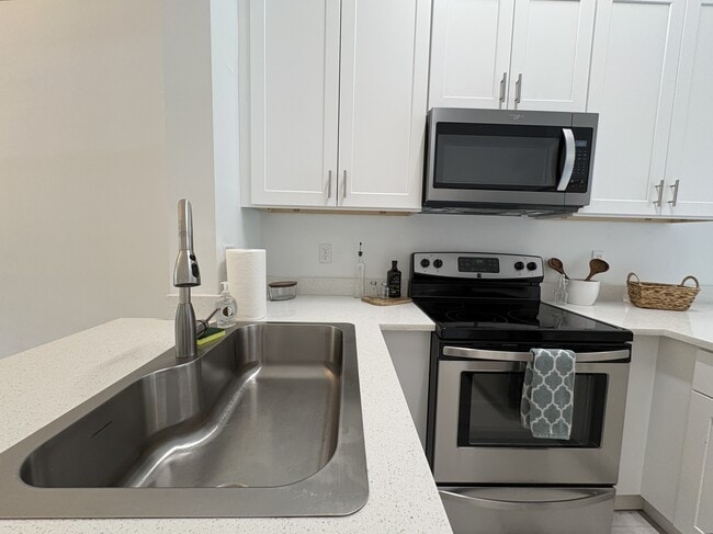 Photo - 133 Wading Bird Cir