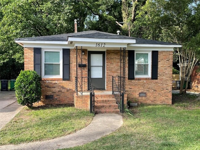 Building Photo - 1612 Russell Ave Rental