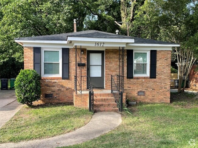 Building Photo - 1612 Russell Ave Rental