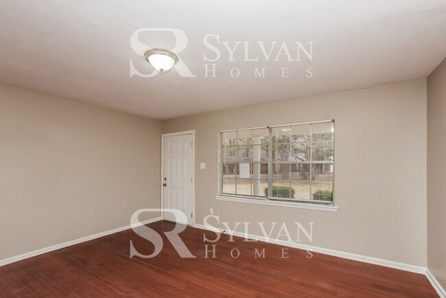 Photo - 669 Upper Darby Rd