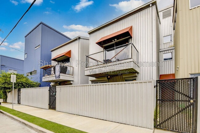 Photo - 1211 Arthur St