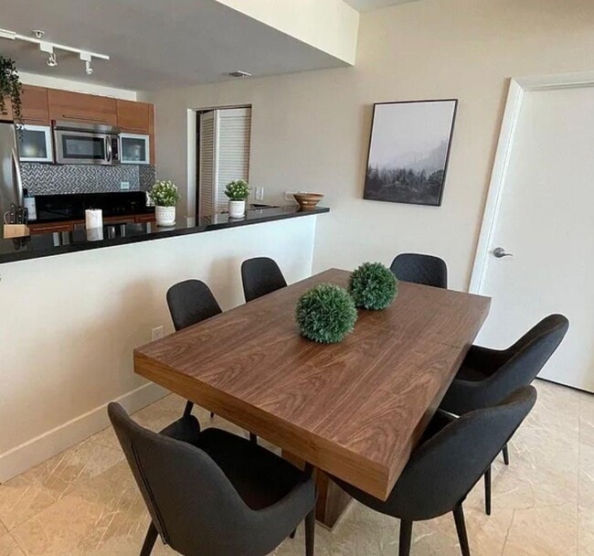 Photo - 253 NE 2nd St Unit 1501