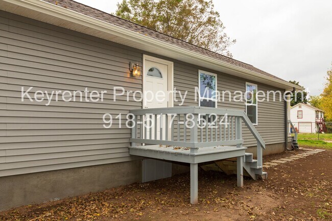Photo - Charming 3-Bedroom Home with Spacious Yard in North Tulsa