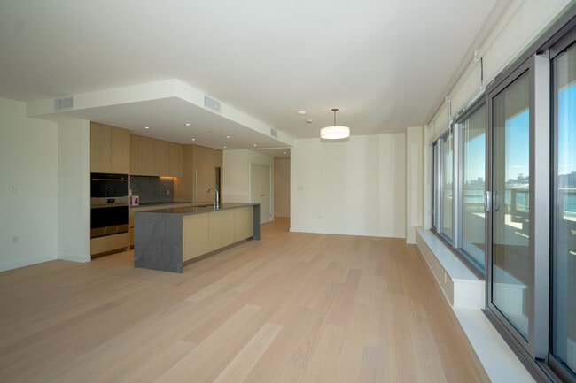 703-777 Harbour Way