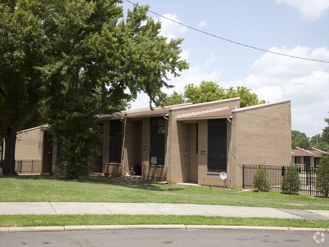 Liberty Street Apartments - Liberty Street Apartments