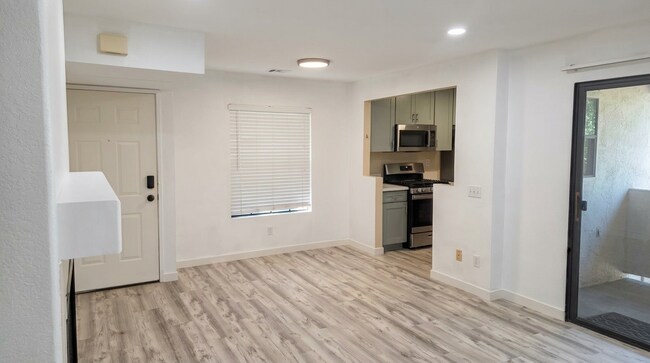10343 Azuaga Street Unit 66